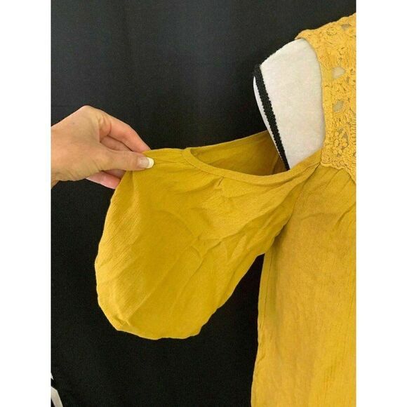 Ella Moss Anthropologie Mustard short sleeve top - Picture 3 of 8
